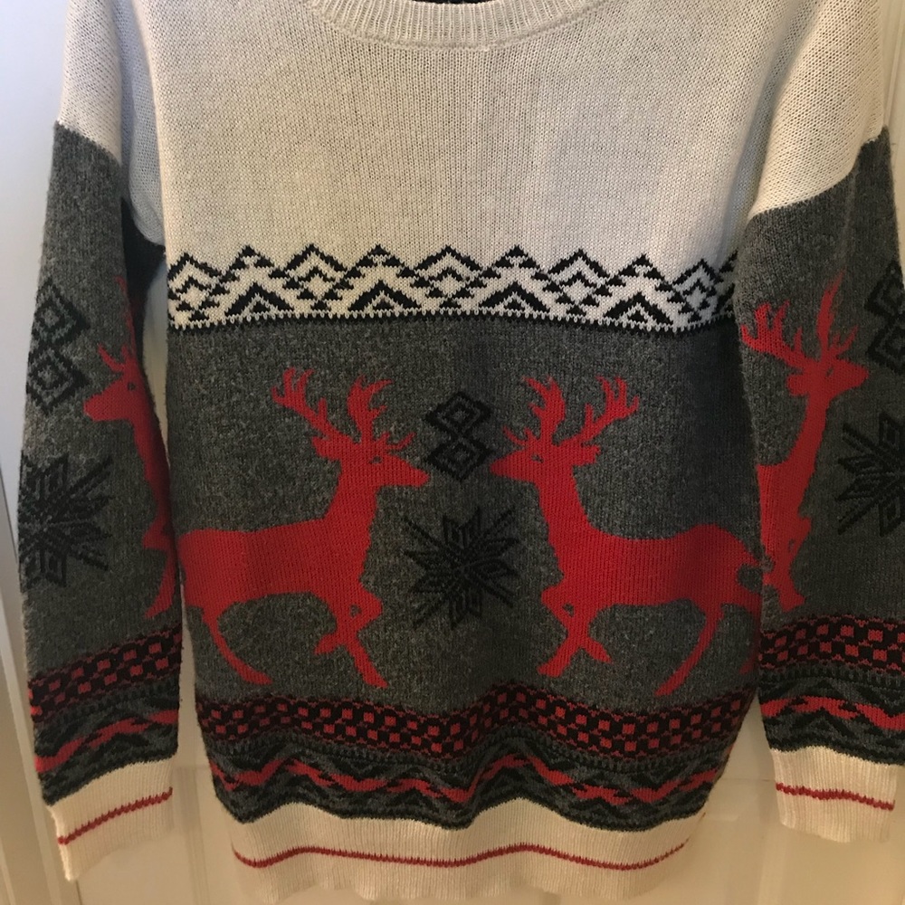 Mossimo reindeer sweater